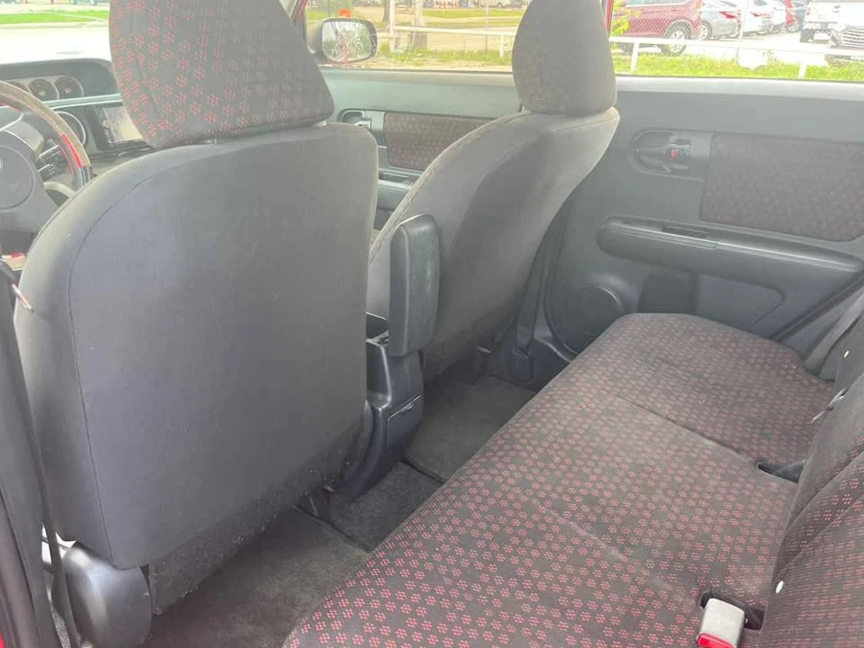 2009 Scion xB - Image 13 of 13