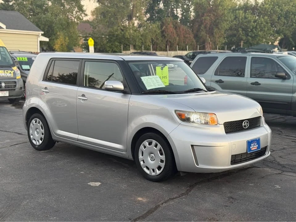 2009 Scion xB - Image 9 of 16