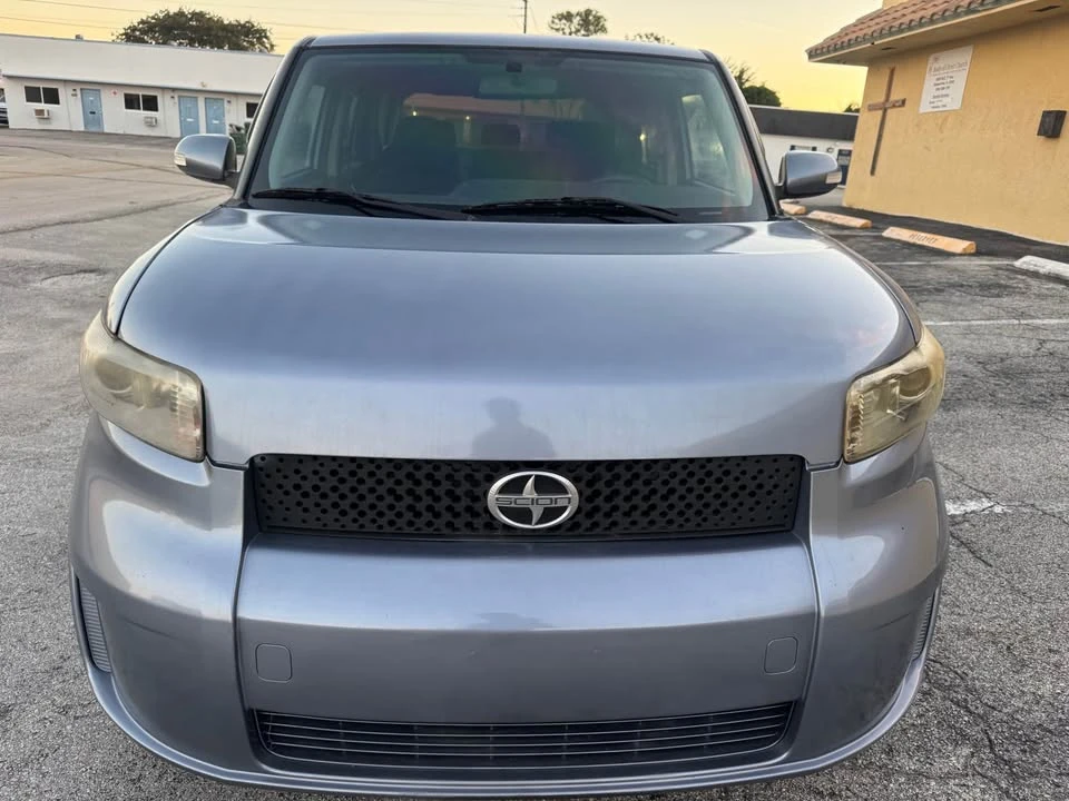 2009 Scion xB - Image 3 of 8