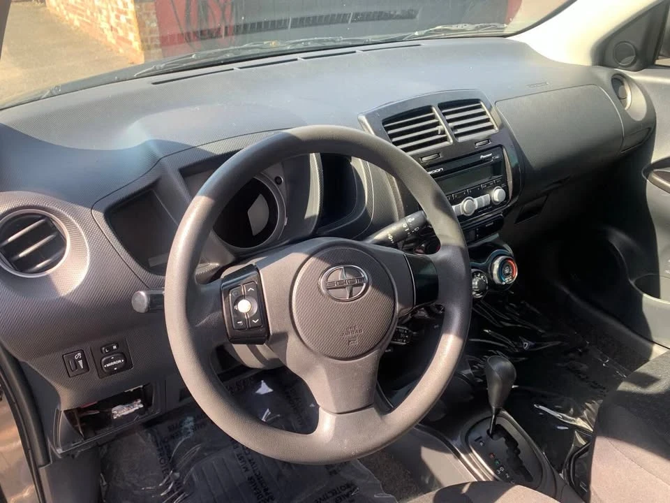 2009 Scion xD - Image 12 of 14