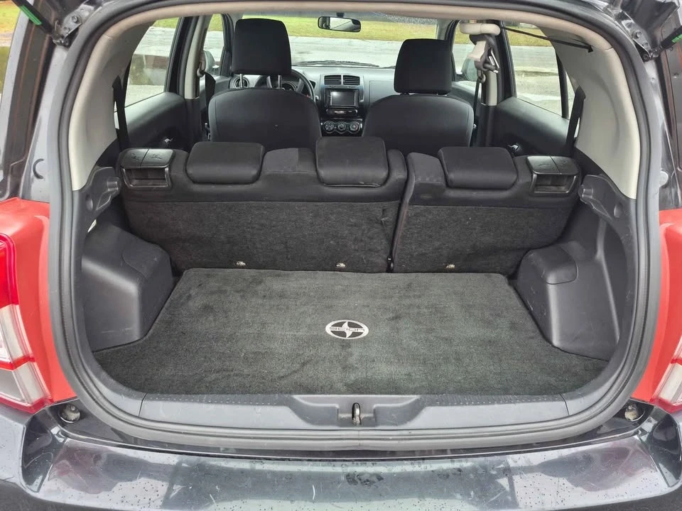 2009 Scion xD - Image 5 of 7