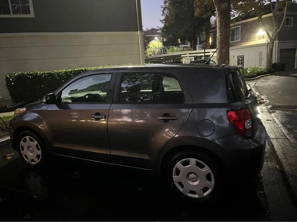 2009 Scion xD - Image 3 of 9