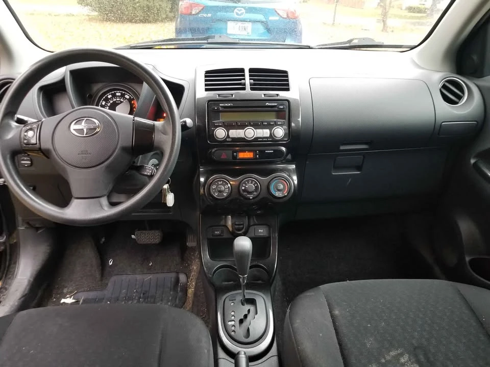 2009 Scion xD - Image 10 of 10