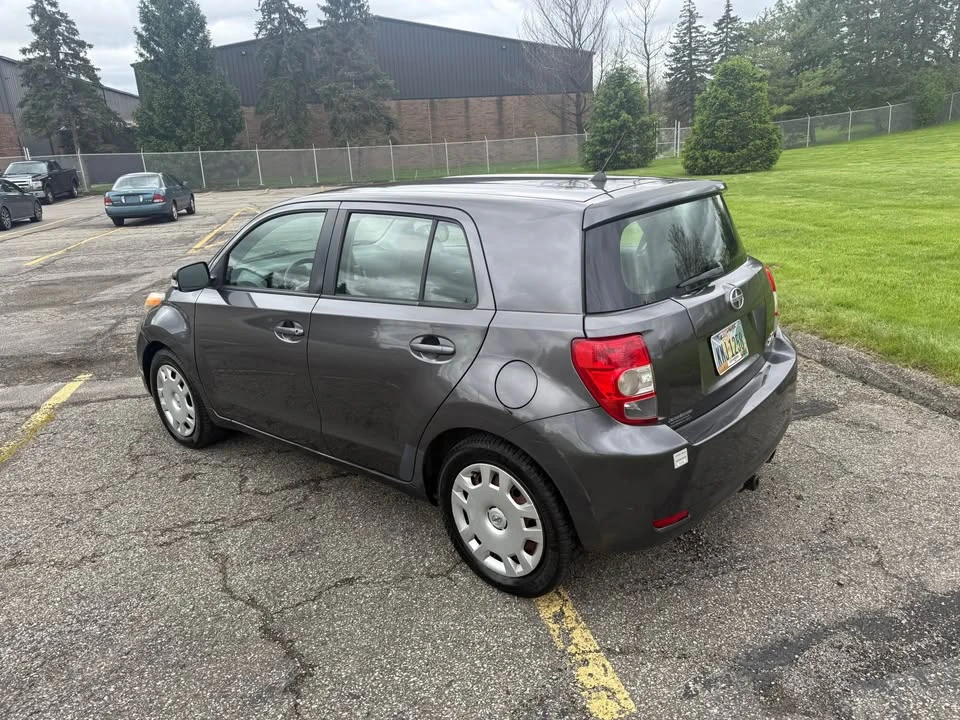 2009 Scion xD - Image 14 of 18