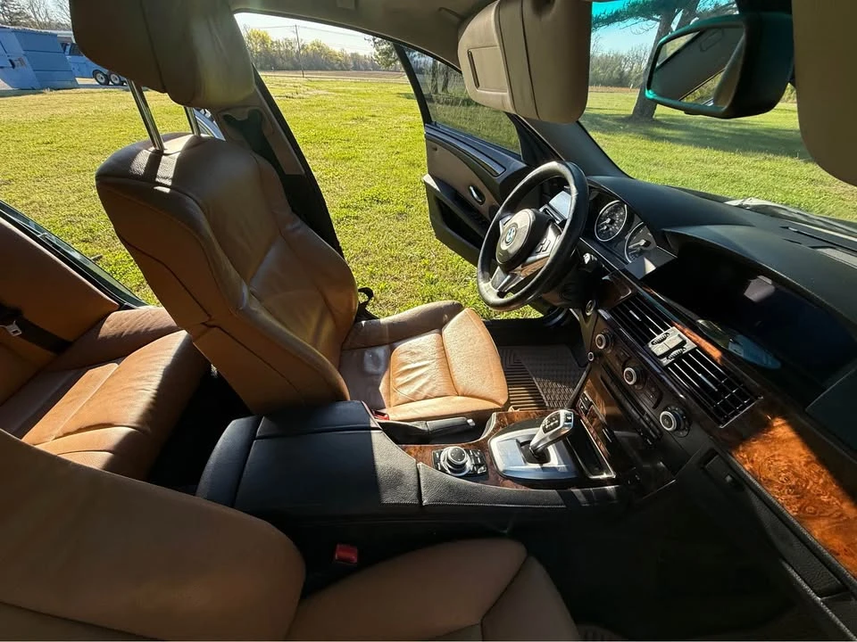 2009 BMW E60 5 Series Sedan - Image 7 of 10