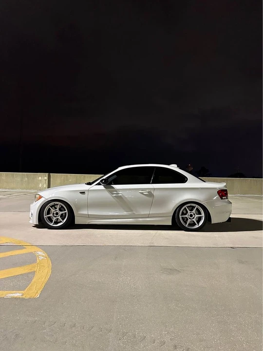 2009 BMW E82 135i & 135is - Image 6 of 6