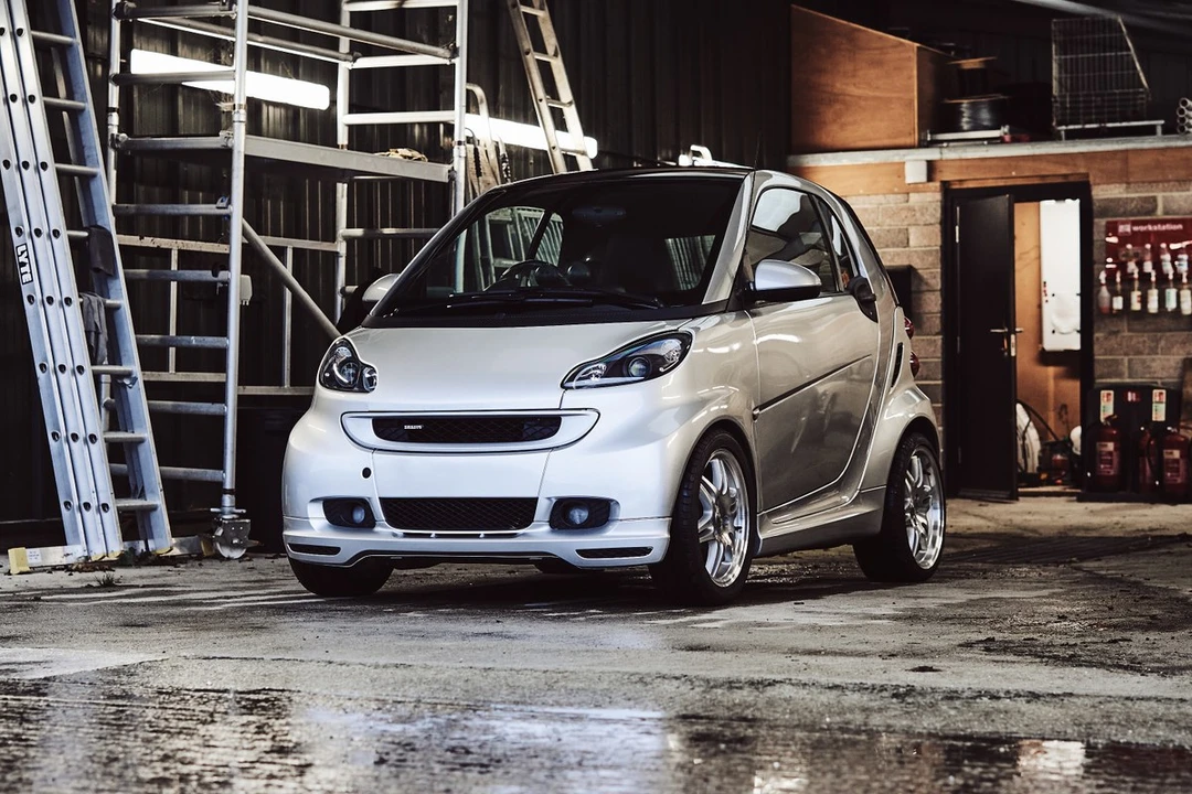 2009 Smart Fortwo 2nd Gen - Image 2 of 30