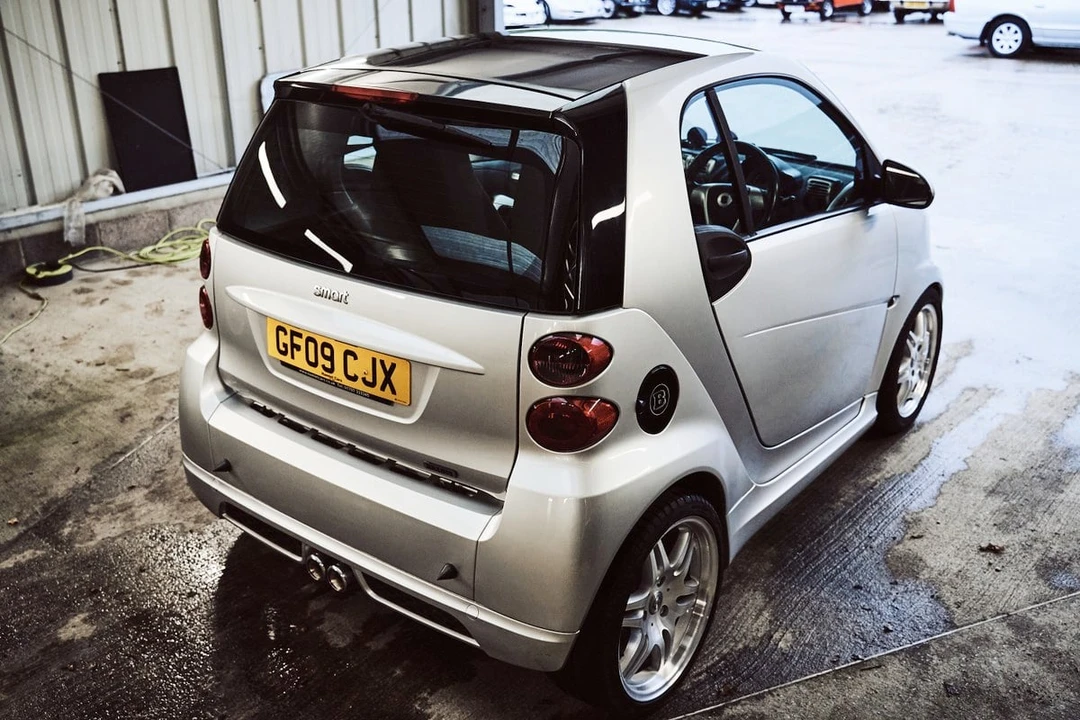 2009 Smart Fortwo 2nd Gen - Image 15 of 30