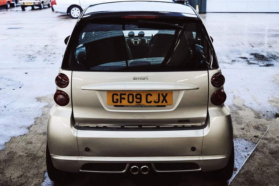 2009 Smart Fortwo 2nd Gen - Image 10 of 30