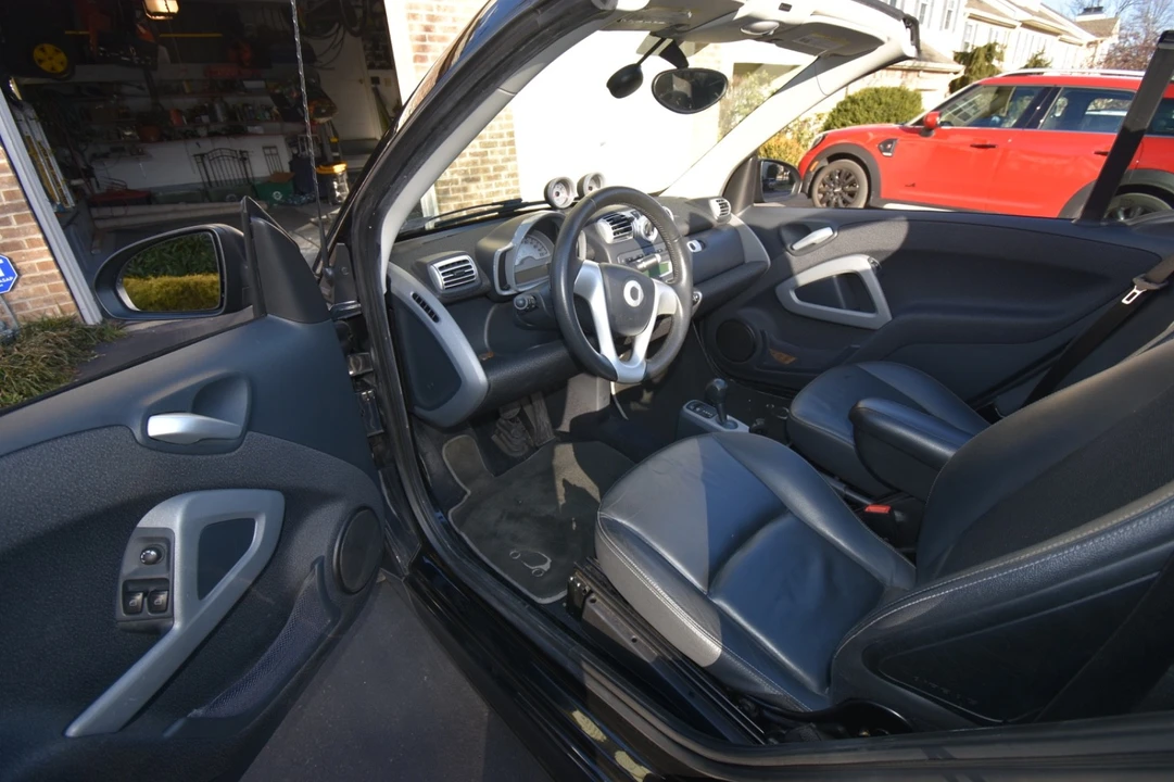 2009 Smart Fortwo 2nd Gen - Image 15 of 17
