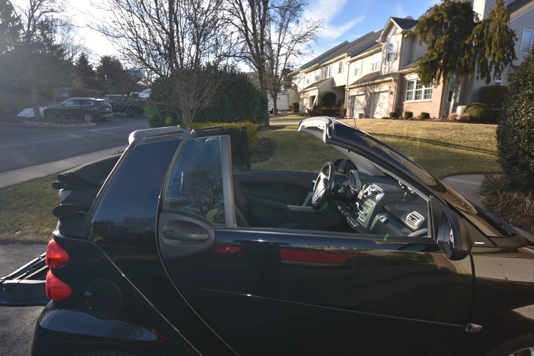 2009 Smart Fortwo 2nd Gen - Image 11 of 17