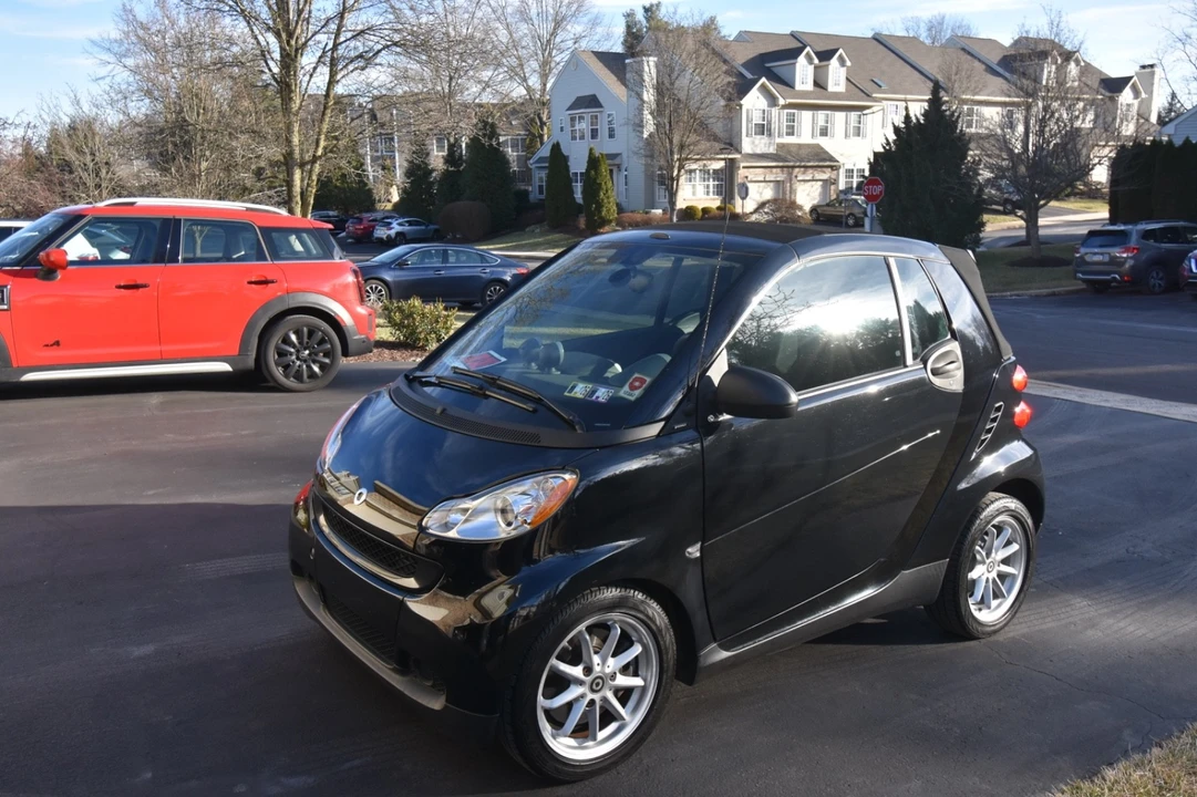 2009 Smart Fortwo 2nd Gen - Image 2 of 17