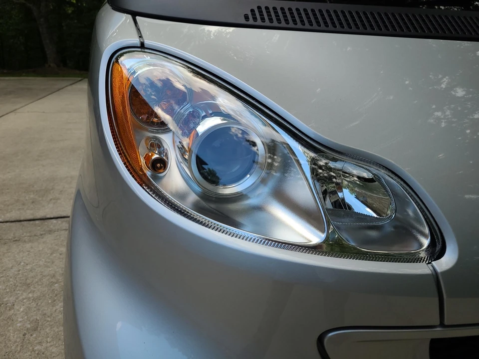 2009 Smart Fortwo 2nd Gen - Image 13 of 31