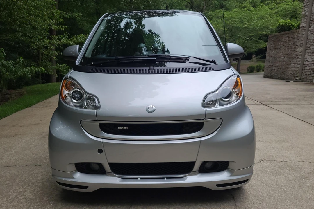 2009 Smart Fortwo 2nd Gen - Image 2 of 31