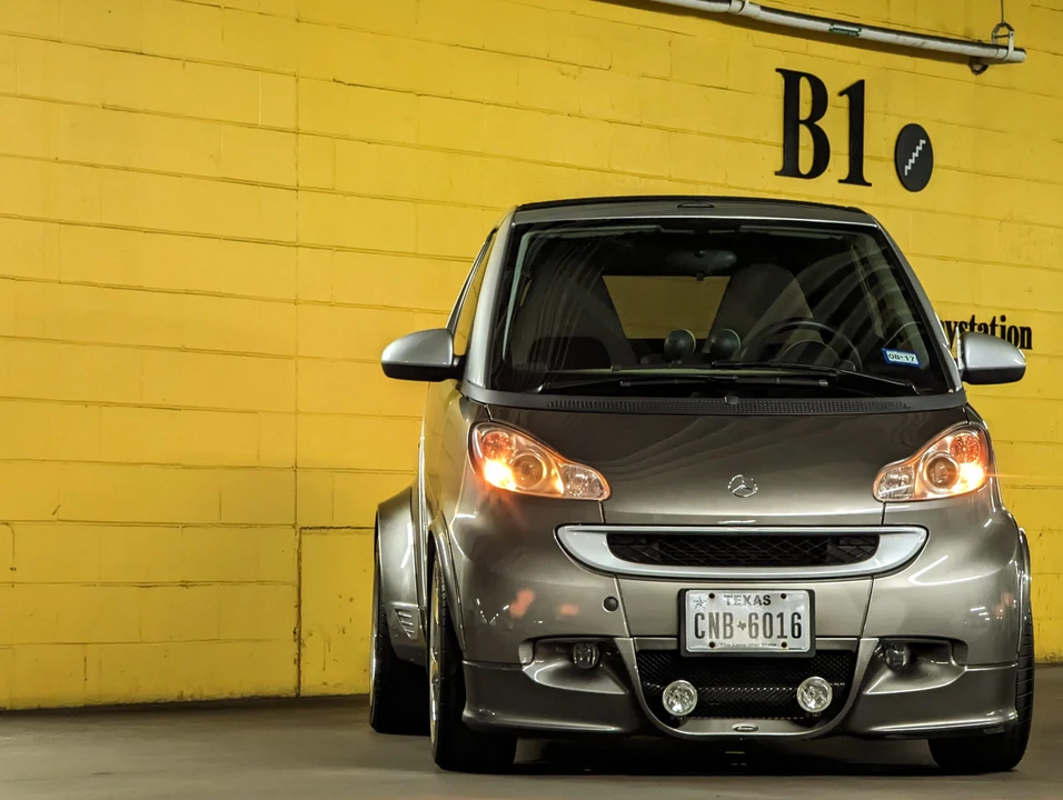 2009 Smart Fortwo 2nd Gen - Image 6 of 31