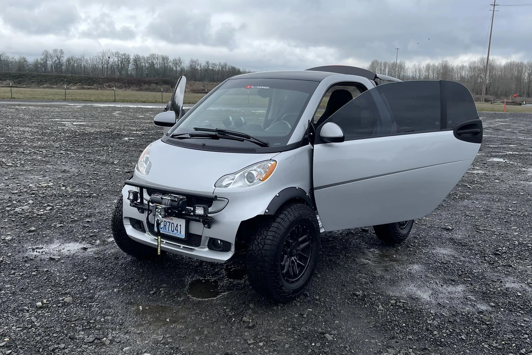 2009 Smart Fortwo 2nd Gen - Image 18 of 31
