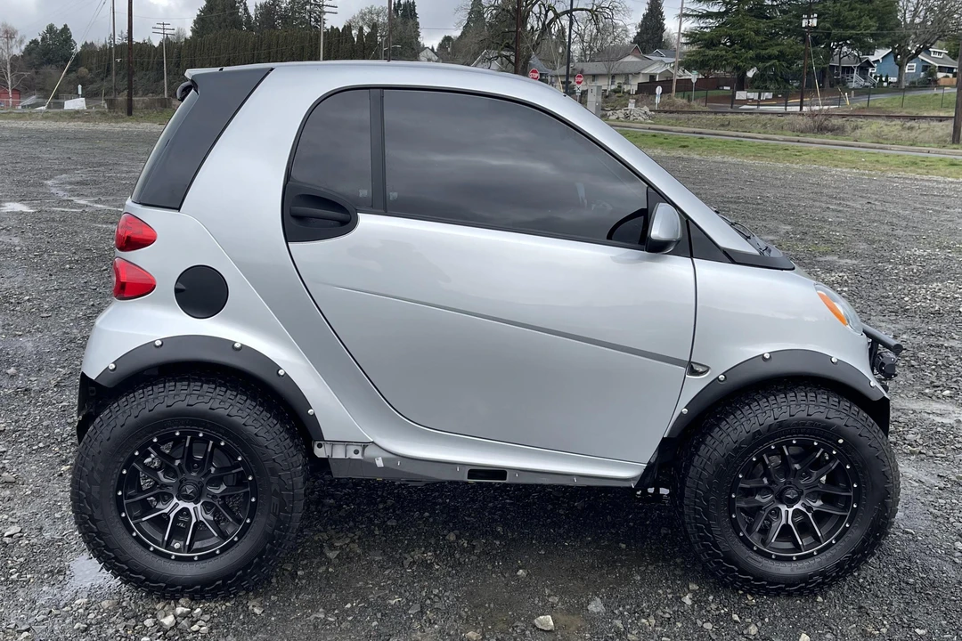 2009 Smart Fortwo 2nd Gen - Image 3 of 31