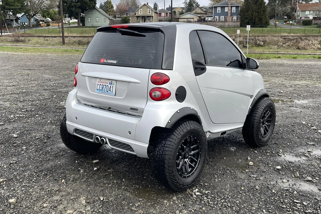 2009 Smart Fortwo 2nd Gen - Image 12 of 31