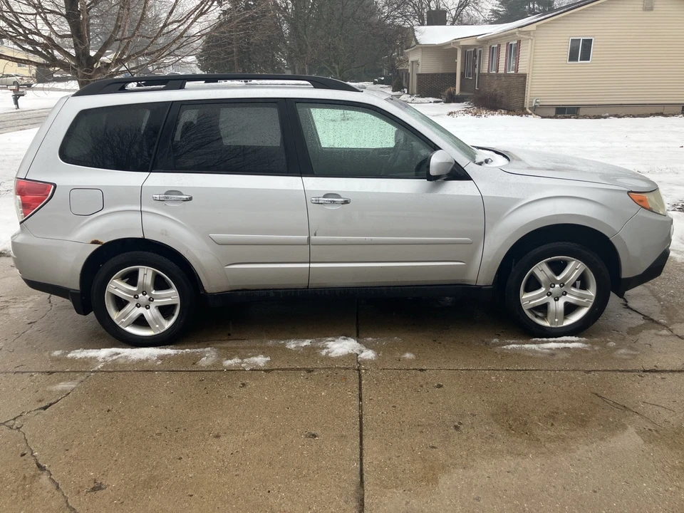 2009 Subaru Forester 3rd Gen - Image 2 of 17
