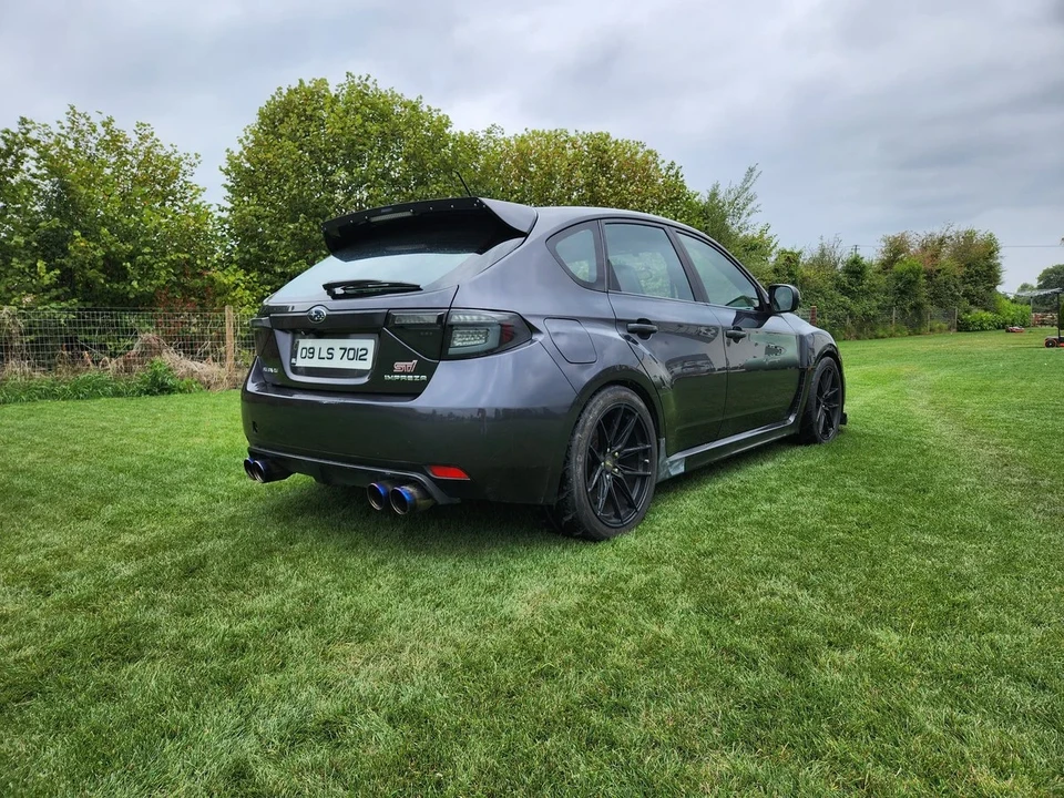2009 Subaru Impreza WRX STi 3rd Gen - Image 16 of 30