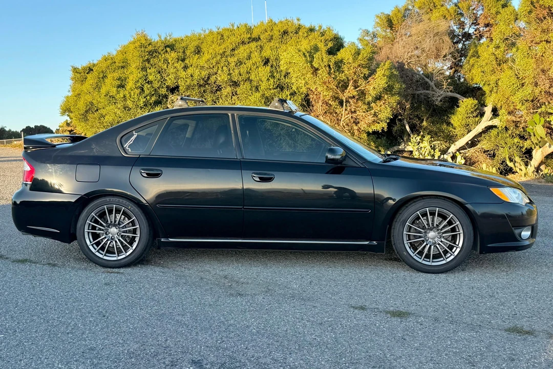 2009 Subaru Legacy 4th Gen - Image 3 of 31