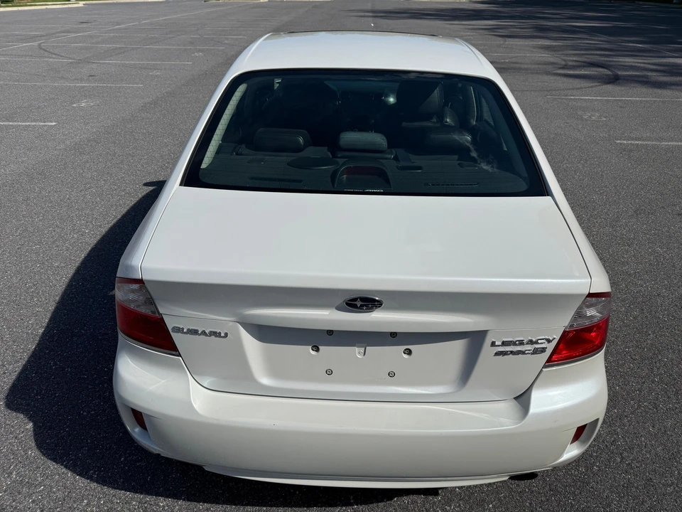 2009 Subaru Legacy 4th Gen - Image 13 of 31