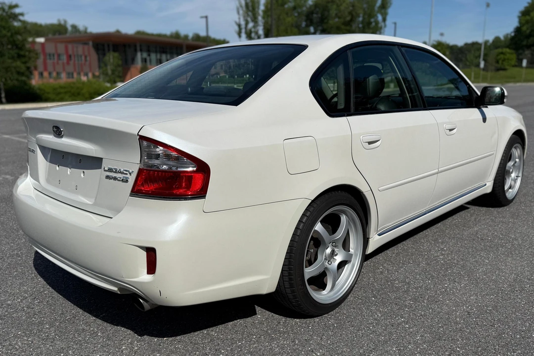 2009 Subaru Legacy 4th Gen - Image 4 of 31
