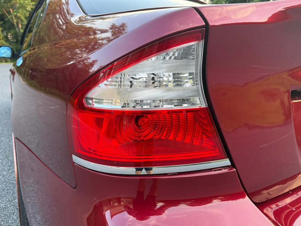 2009 Subaru Legacy 4th Gen - Image 29 of 31