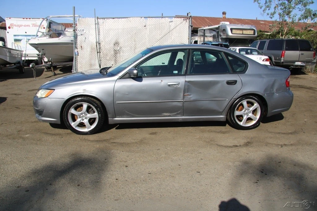 2009 Subaru Legacy 4th Gen - Image 3 of 21