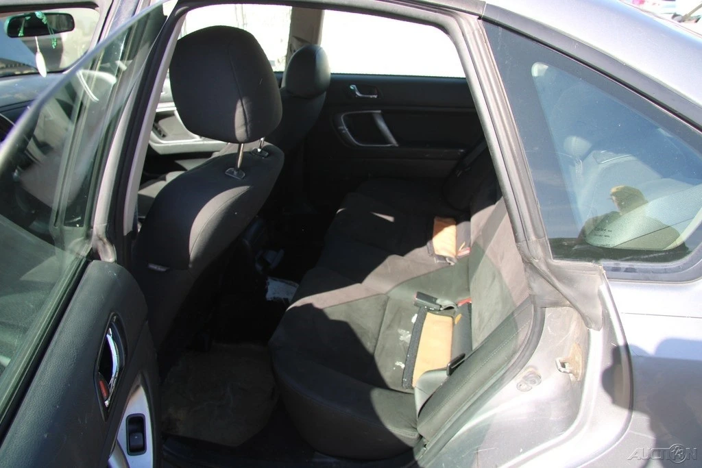 2009 Subaru Legacy 4th Gen - Image 18 of 21