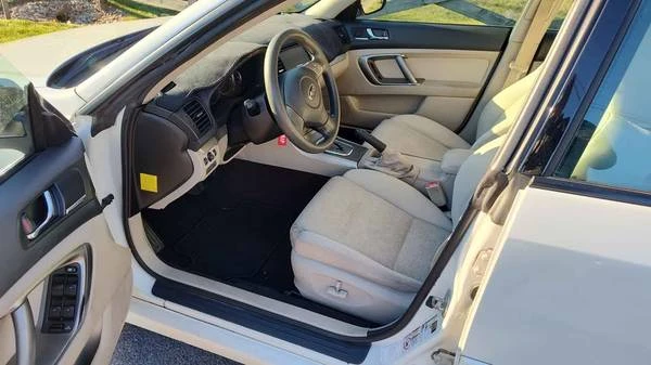 2009 Subaru Legacy 4th Gen - Image 10 of 15
