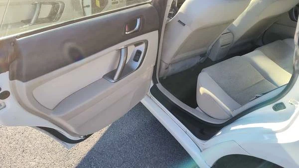 2009 Subaru Legacy 4th Gen - Image 12 of 15