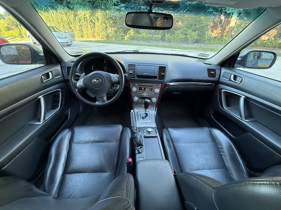 2009 Subaru Legacy 4th Gen - Image 12 of 30