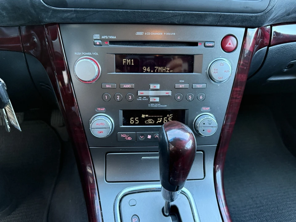 2009 Subaru Legacy 4th Gen - Image 15 of 30