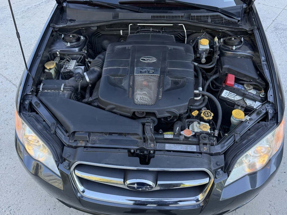 2009 Subaru Legacy 4th Gen - Image 16 of 30