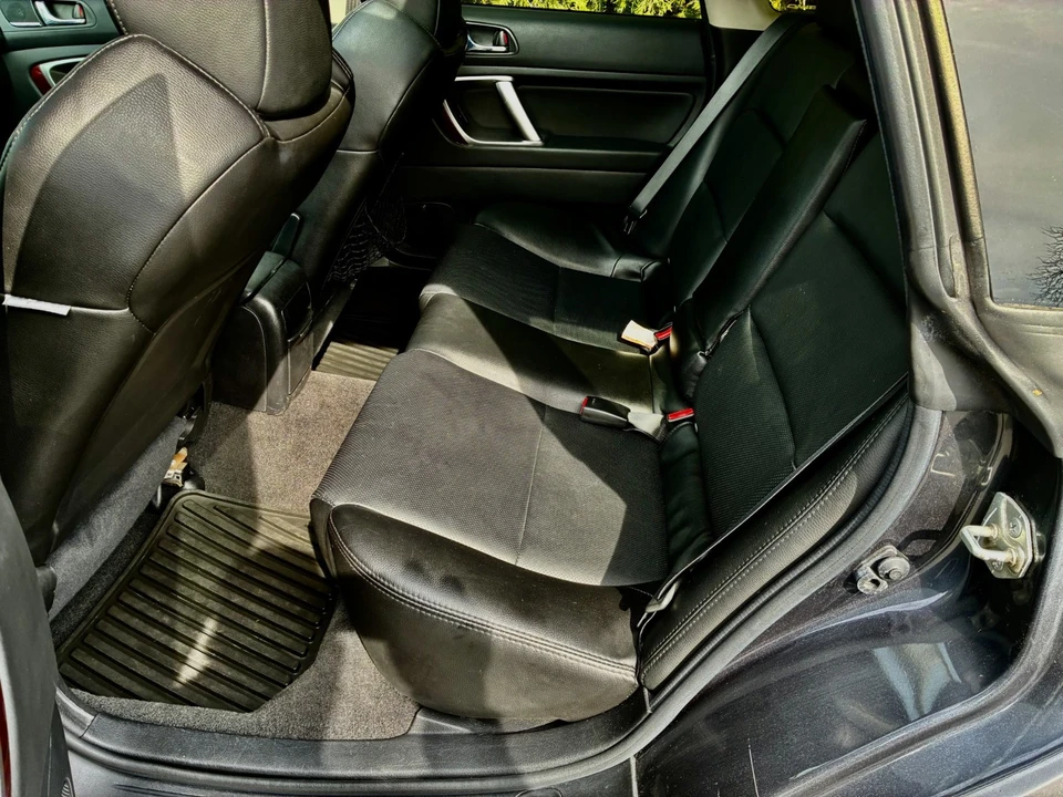 2009 Subaru Outback 3rd Gen - Image 5 of 13