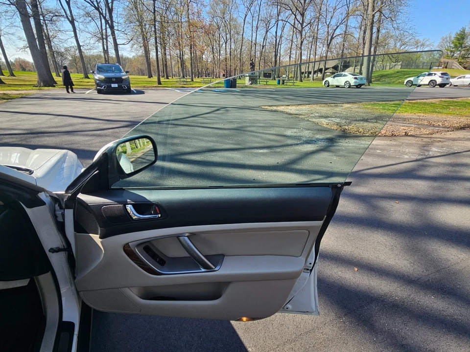 2009 Subaru Outback 3rd Gen - Image 17 of 21