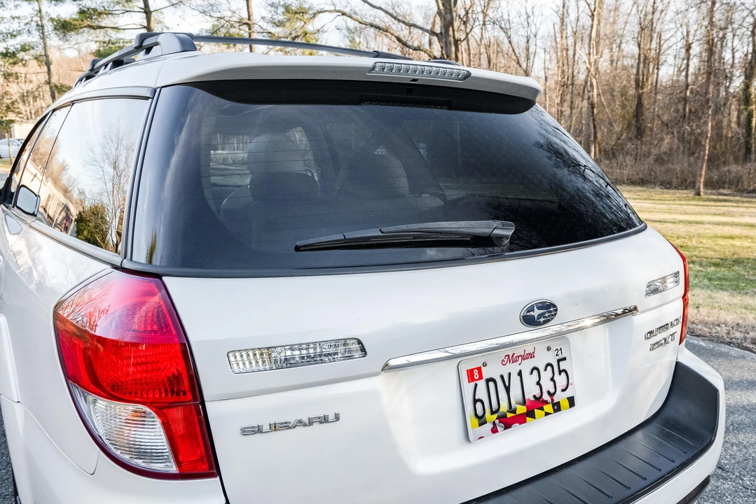 2009 Subaru Outback 3rd Gen - Image 25 of 31