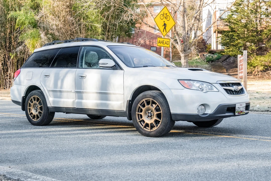 2009 Subaru Outback 3rd Gen - Image 13 of 31