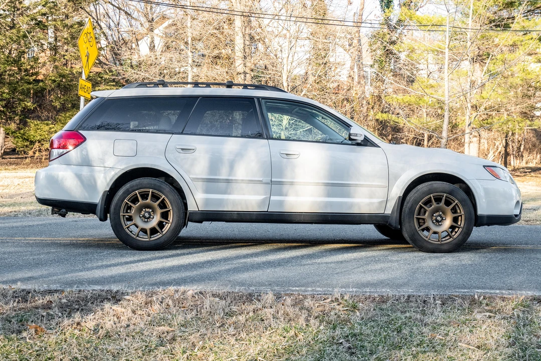 2009 Subaru Outback 3rd Gen - Image 12 of 31