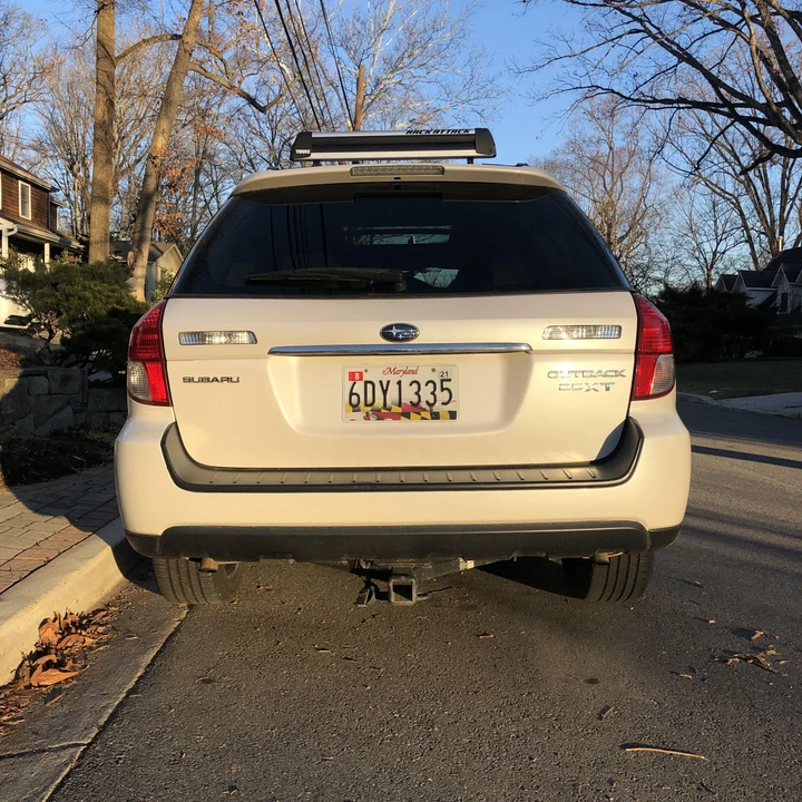 2009 Subaru Outback 3rd Gen - Image 8 of 31