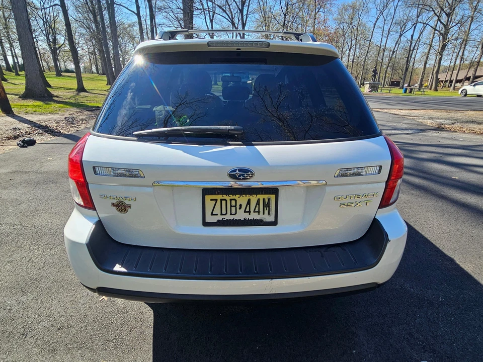 2009 Subaru Outback 3rd Gen - Image 8 of 31