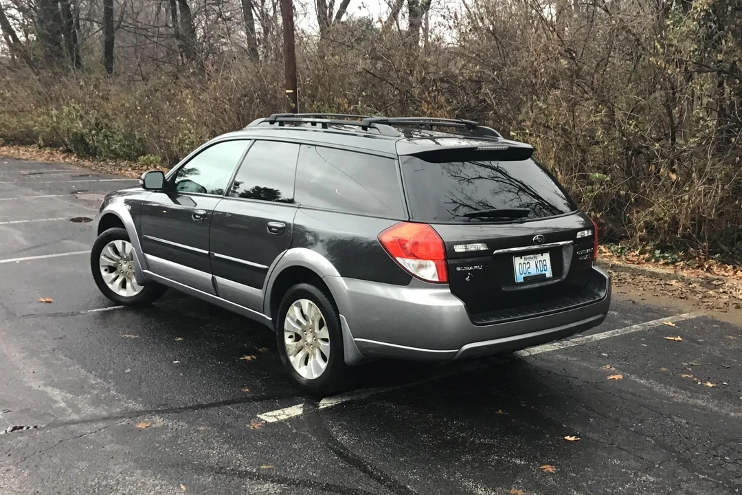 2009 Subaru Outback 3rd Gen - Image 10 of 31