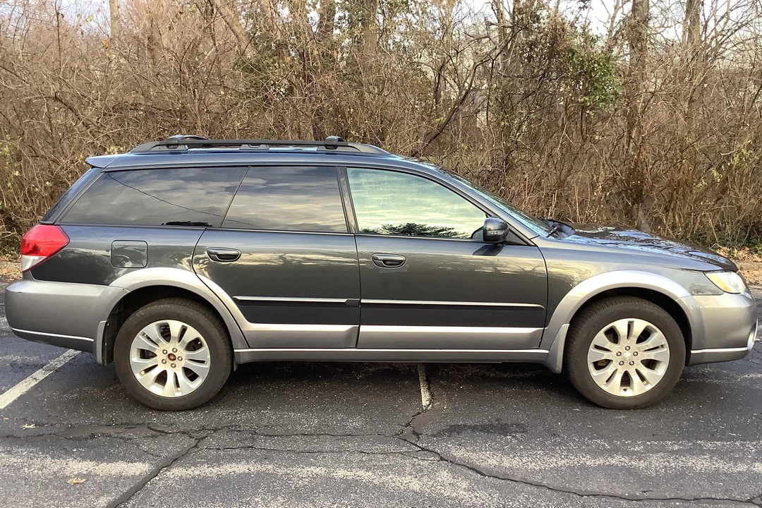 2009 Subaru Outback 3rd Gen - Image 3 of 31
