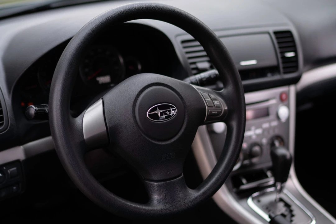 2009 Subaru Outback 3rd Gen - Image 5 of 7