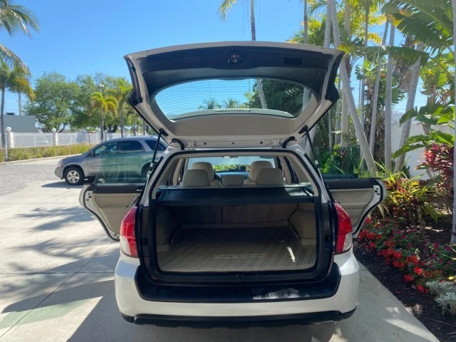 2009 Subaru Outback 3rd Gen - Image 16 of 21