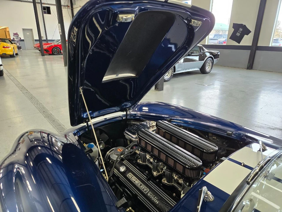 2009 Superformance - Image 17 of 20