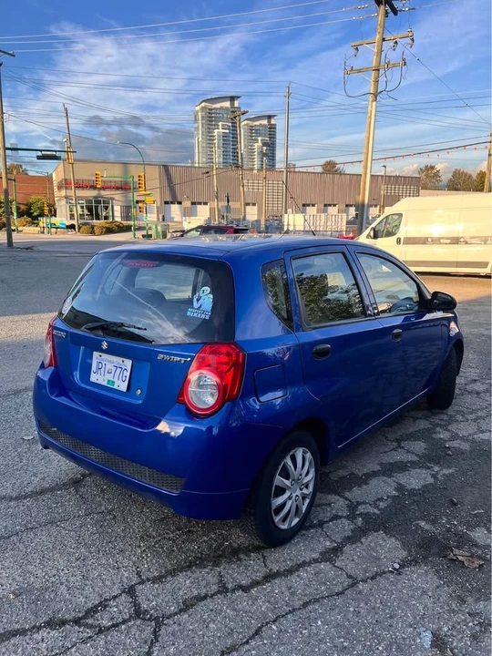 2009 Suzuki - Image 3 of 7