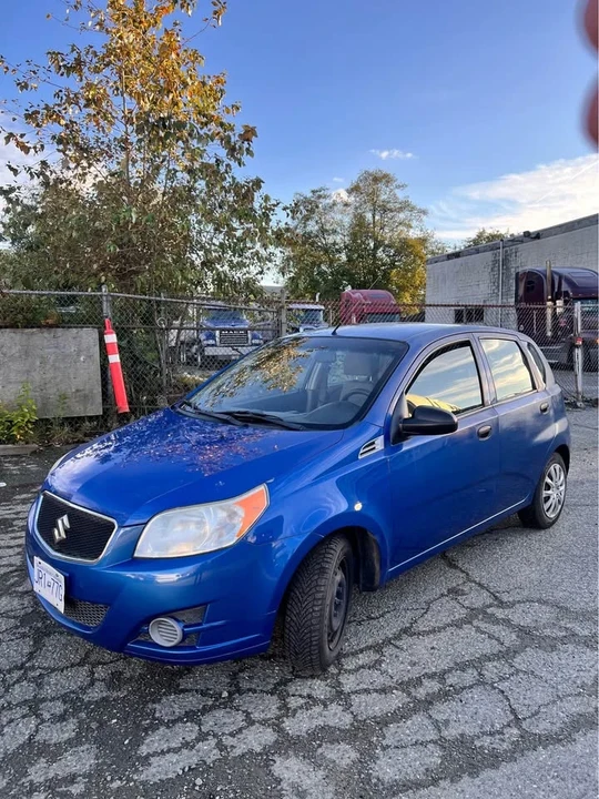 2009 Suzuki - Image 5 of 7