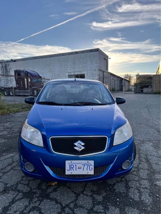 2009 Suzuki - Image 2 of 7